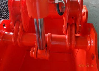 Excavator Grab Lampiran Jangkauan Panjang Disesuaikan Warna Merah Besar Silinder Tahan Lama